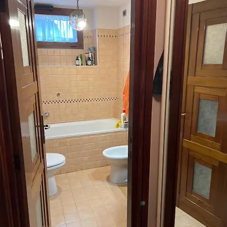 Taverna Indipendente Zona Ospedale Lägenhet Pescara